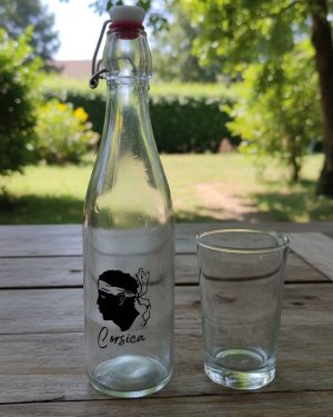 Bouteille en verre Isula